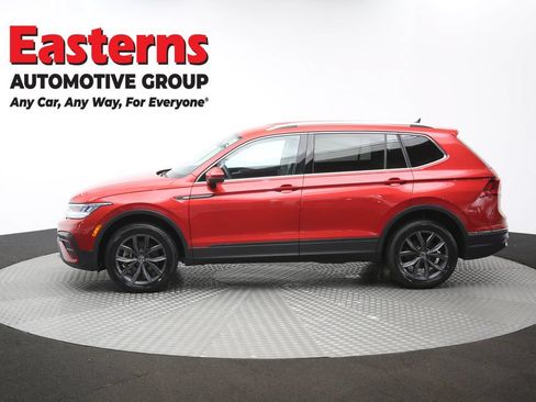 Used 2023 Volkswagen Tiguan SE AWD/4WD image 57