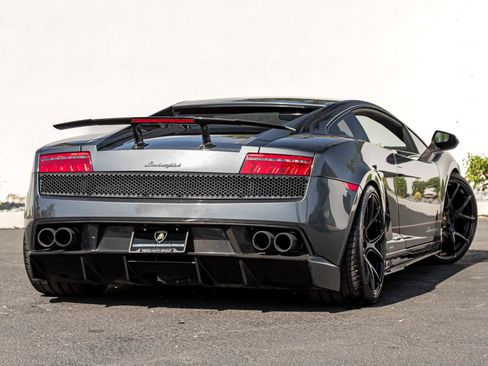 Used 2013 Lamborghini Gallardo LP 570-4 Superleggera AWD/4WD image 6