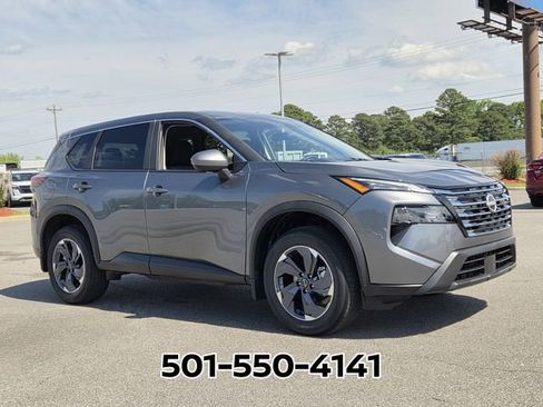 Used 2026 Nissan Rogue SV FWD image 5