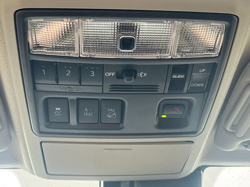 Used 2024 Toyota 4Runner SR5 Premium w/ Moonroof Package AWD/4WD image 34
