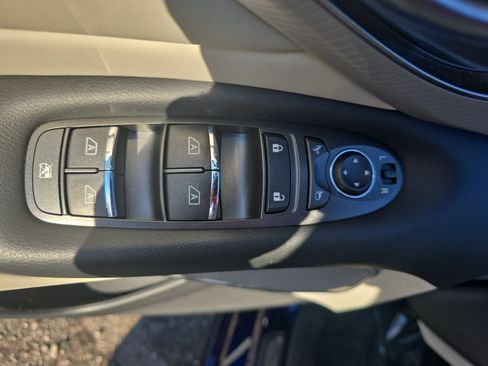 Used 2023 INFINITI Q50 Luxe w/ Cargo Package RWD image 30