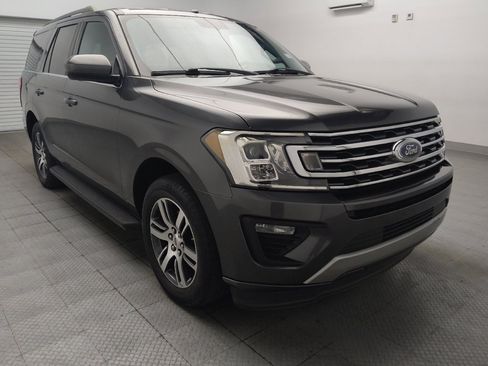 Used 2018 Ford Expedition XLT RWD image 13
