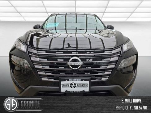 New 2026 Nissan Rogue SV w/ Cold Weather Package AWD/4WD image 8