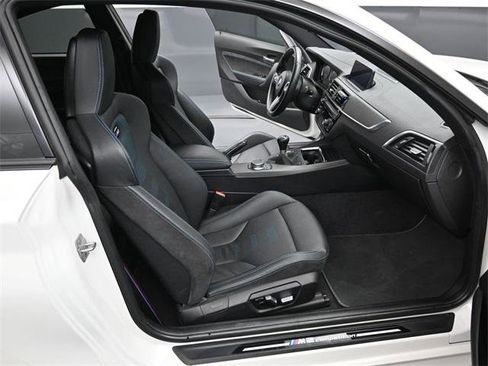 Used 2021 BMW M2 Competition w/ Executive Package image 34