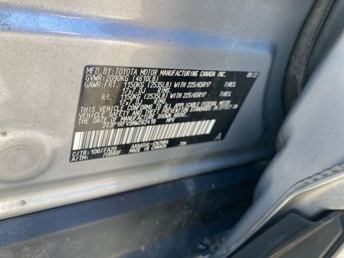 Used 2022 Toyota RAV4 XLE image 39