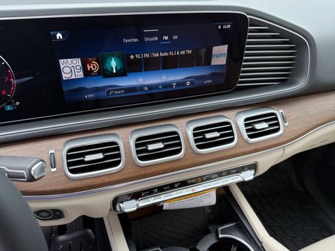 New 2026 Mercedes-Benz GLE 350 4MATIC image 17