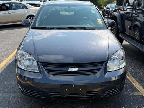 Used 2009 Chevrolet Cobalt LT FWD image 2