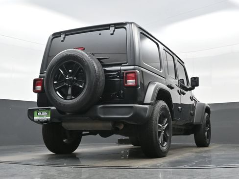 Used 2021 Jeep Wrangler Unlimited Sport image 26