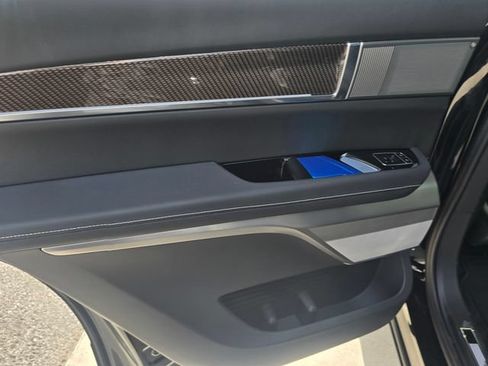 New 2027 Cadillac Vistiq Luxury AWD/4WD image 15