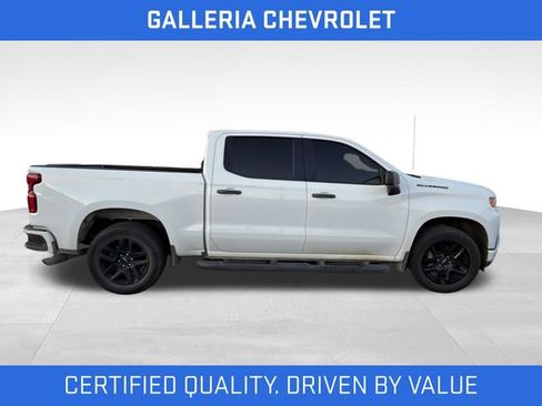 Used 2021 Chevrolet Silverado 1500 Custom w/ Rally Edition RWD image 2