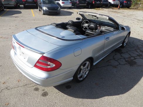Used 2005 Mercedes-Benz CLK 500 Cabriolet image 20