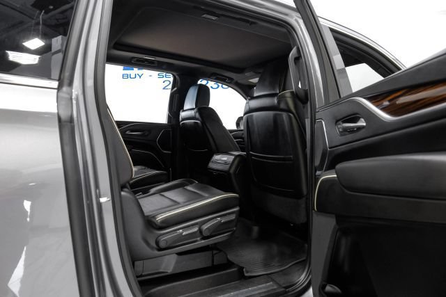 Used 2021 Cadillac Escalade ESV Premium Luxury AWD/4WD image 56