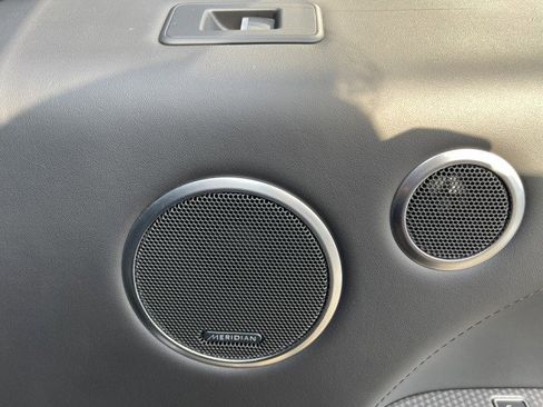 Used 2016 Land Rover Range Rover Sport SVR image 63