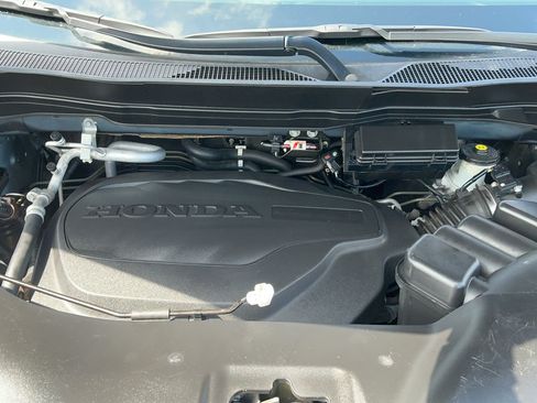 Used 2019 Honda Pilot Elite image 24
