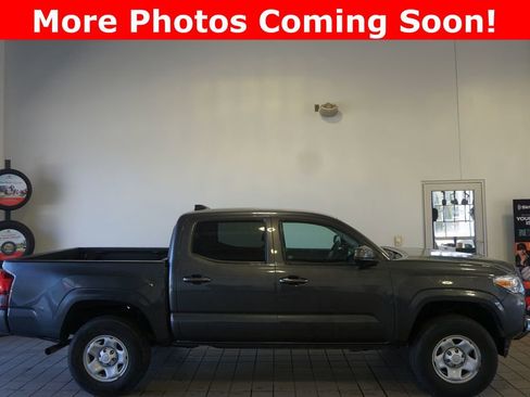 Used 2023 Toyota Tacoma SR AWD/4WD image 2