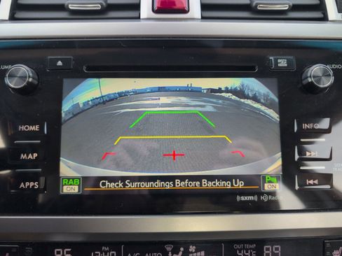 Used 2017 Subaru Legacy 2.5i Limited image 15