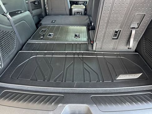 New 2026 Chevrolet Tahoe LS RWD image 15