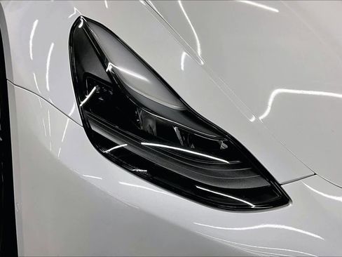 Used 2022 Tesla Model Y Performance image 26