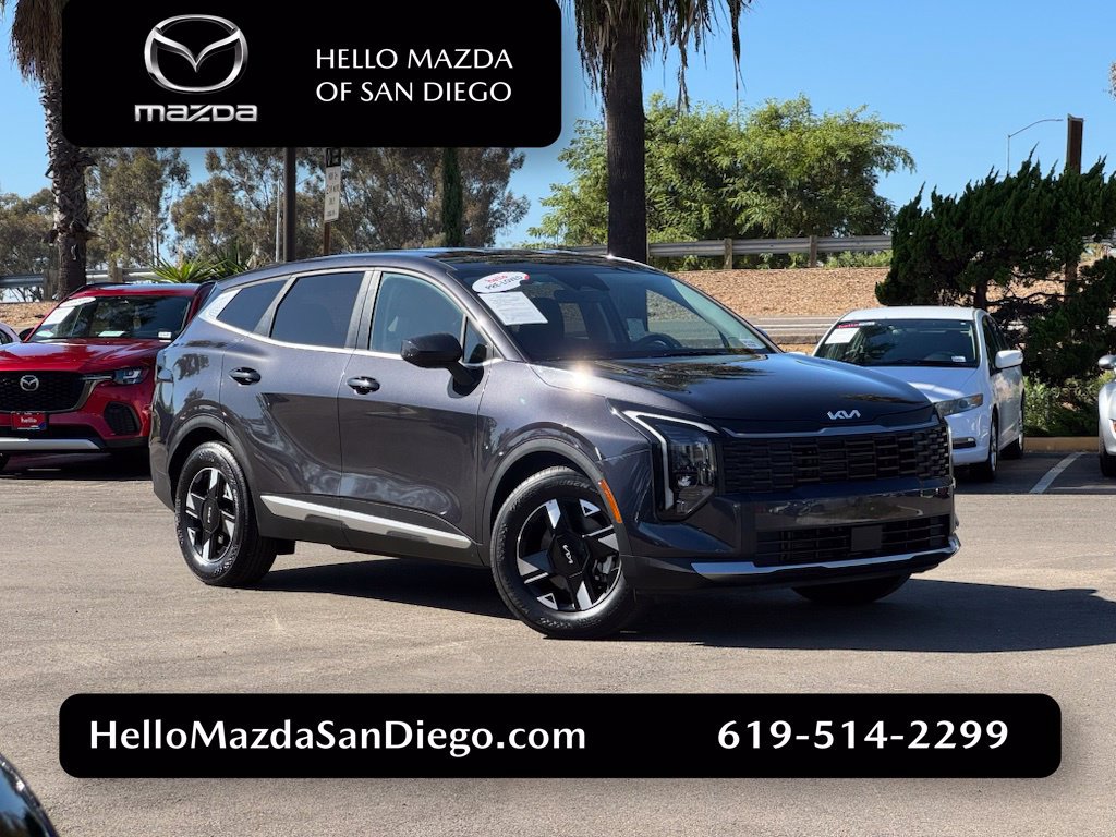 Used 2026 Kia Sportage LX FWD image 1