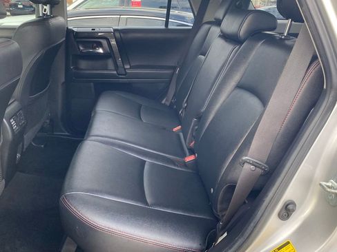 Used 2020 Toyota 4Runner TRD Off-Road Premium image 8