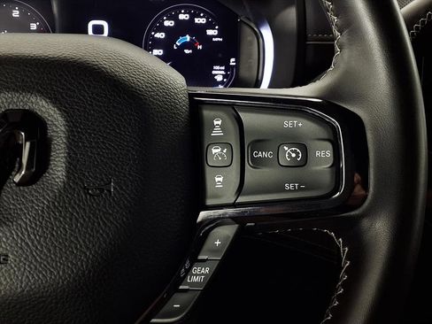 Used 2024 RAM 3500 Limited image 13