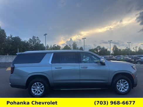 Certified 2026 Chevrolet Suburban LS AWD/4WD image 8