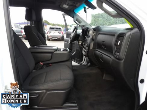 Used 2020 Chevrolet Silverado 1500 Custom w/ Custom Value Package RWD image 33