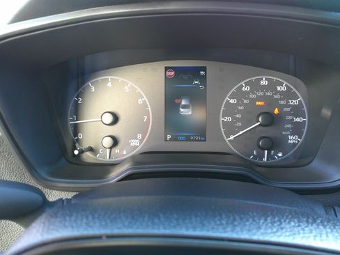 Used 2025 Toyota Corolla LE image 22