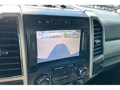 Used 2019 Ford F250 Lariat w/ Lariat Ultimate Package AWD/4WD image 23