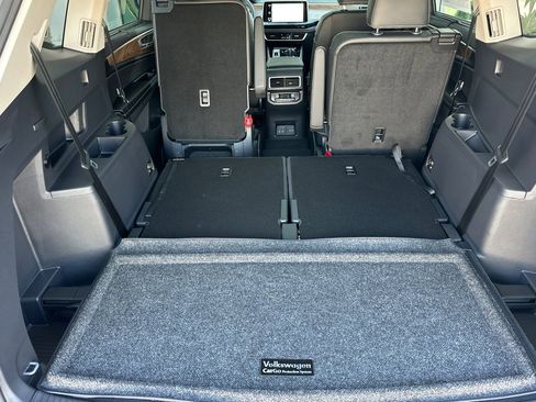 New 2026 Volkswagen Atlas SE image 14