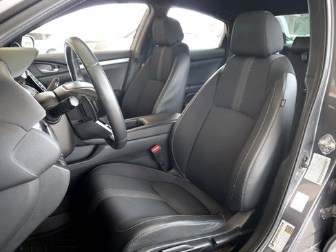 Used 2020 Honda Civic Sport image 14