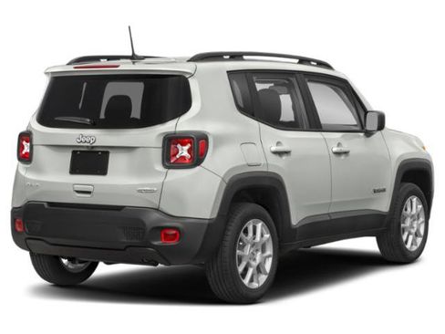 Certified 2022 Jeep Renegade Latitude w/ Convenience Group AWD/4WD image 5