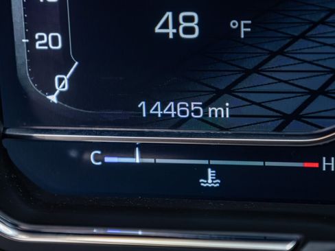 Used 2025 GMC Sierra 2500 AT4 image 21