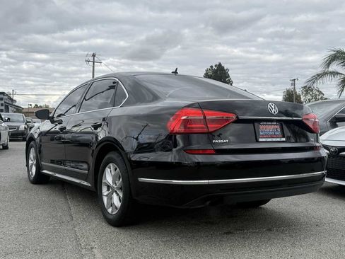 Used 2016 Volkswagen Passat 1.8T S FWD image 20