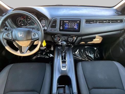 Used 2021 Honda HR-V Sport image 16