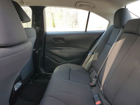 Certified 2025 Toyota Corolla LE image 10