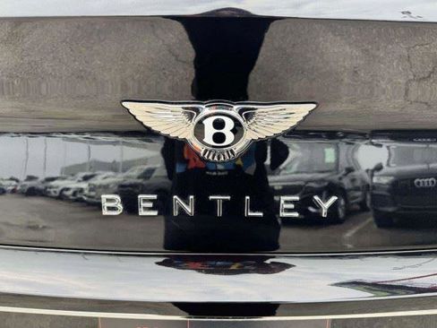 Used 2022 Bentley Continental GT AWD/4WD image 26