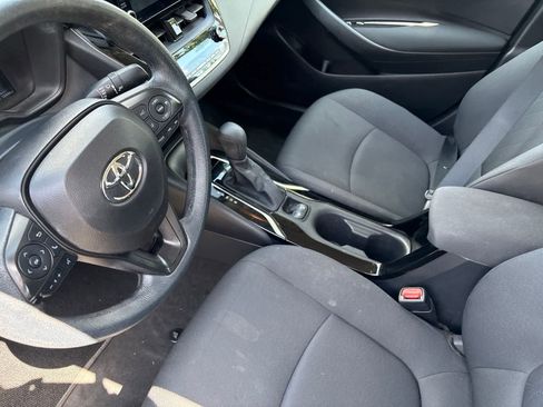 Used 2022 Toyota Corolla LE FWD image 7