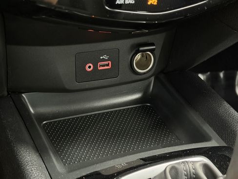 Used 2021 Nissan Rogue Sport S AWD/4WD image 20