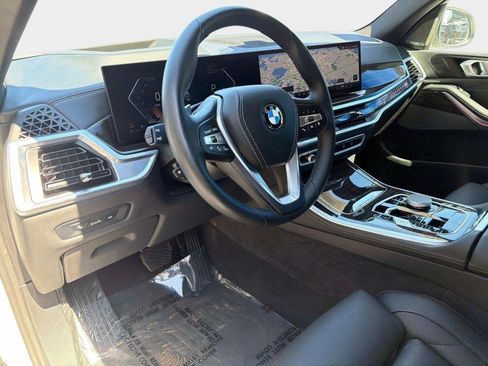 Used 2025 BMW X5 xDrive40i AWD/4WD image 41