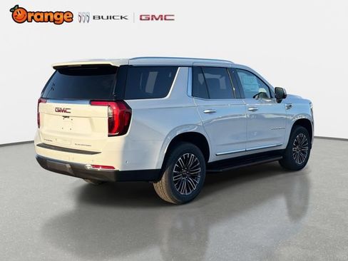 New 2026 GMC Yukon Elevation RWD image 3