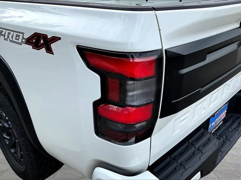 Used 2026 Nissan Frontier PRO-4X AWD/4WD image 24