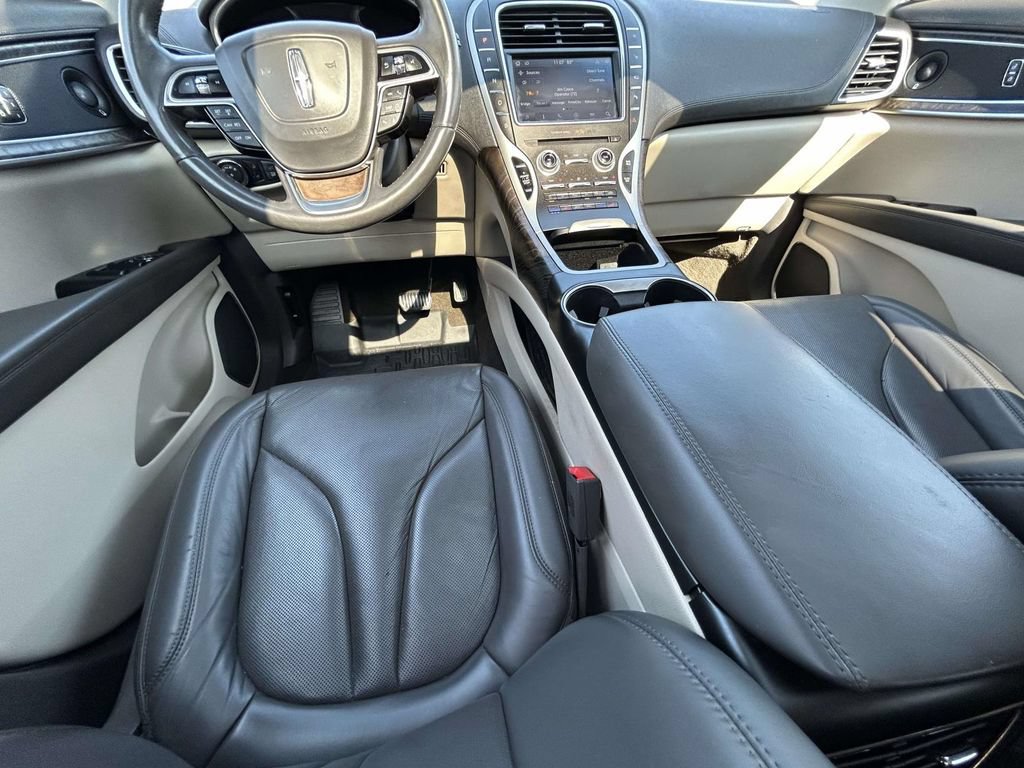 Used 2019 Lincoln Nautilus Reserve FWD image 14