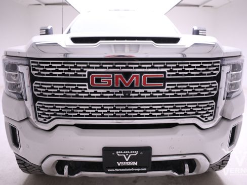 Used 2020 GMC Sierra 2500 Denali w/ Denali Ultimate Package image 7