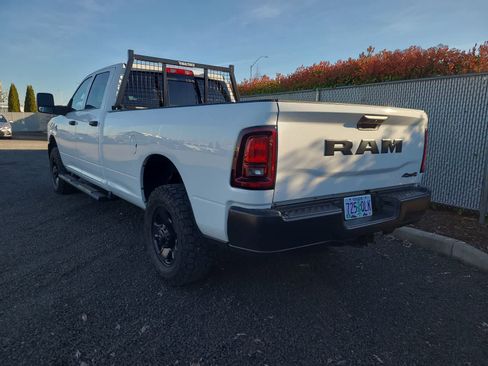 Used 2025 RAM 3500 Tradesman image 11