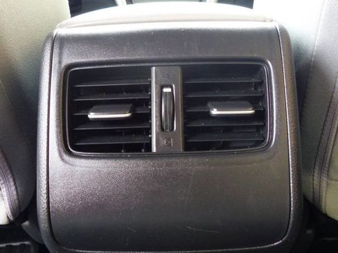 Used 2019 Honda Accord EX image 37