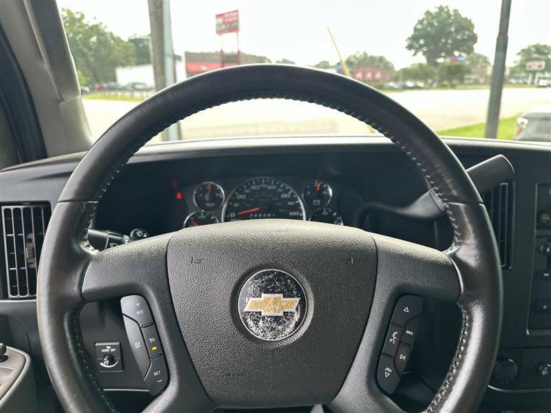 Used 2023 Chevrolet Express 3500 w/ Driver Convenience Package RWD image 17