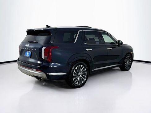 Used 2023 Hyundai Palisade Calligraphy w/ Cargo Package FWD image 8