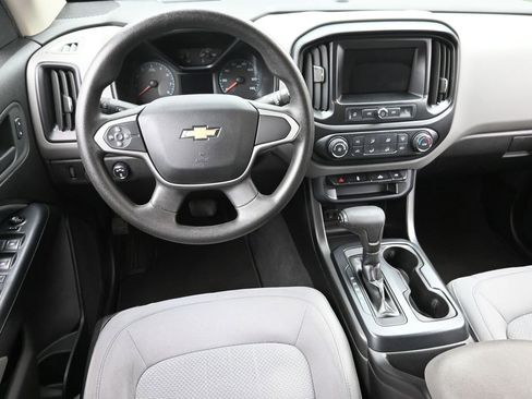 Used 2019 Chevrolet Colorado W/T w/ WT Convenience Package image 11