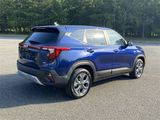 New 2025 Kia Seltos LX image 3